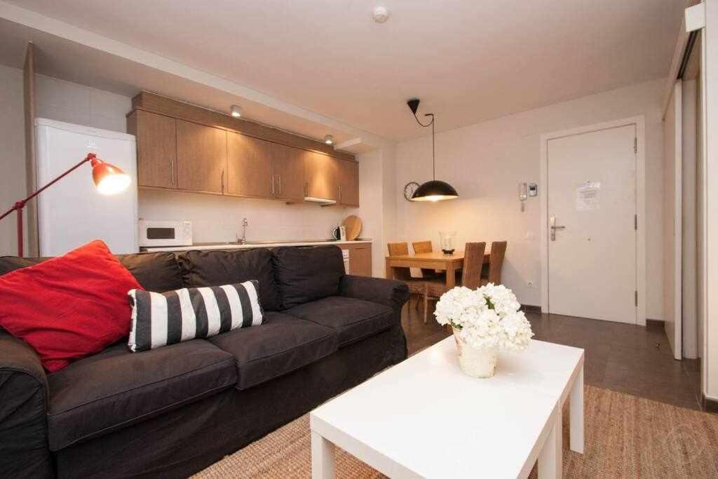 Port VII Apt Centrico Acogedor W Balcon 23 Барселона Екстериор снимка
