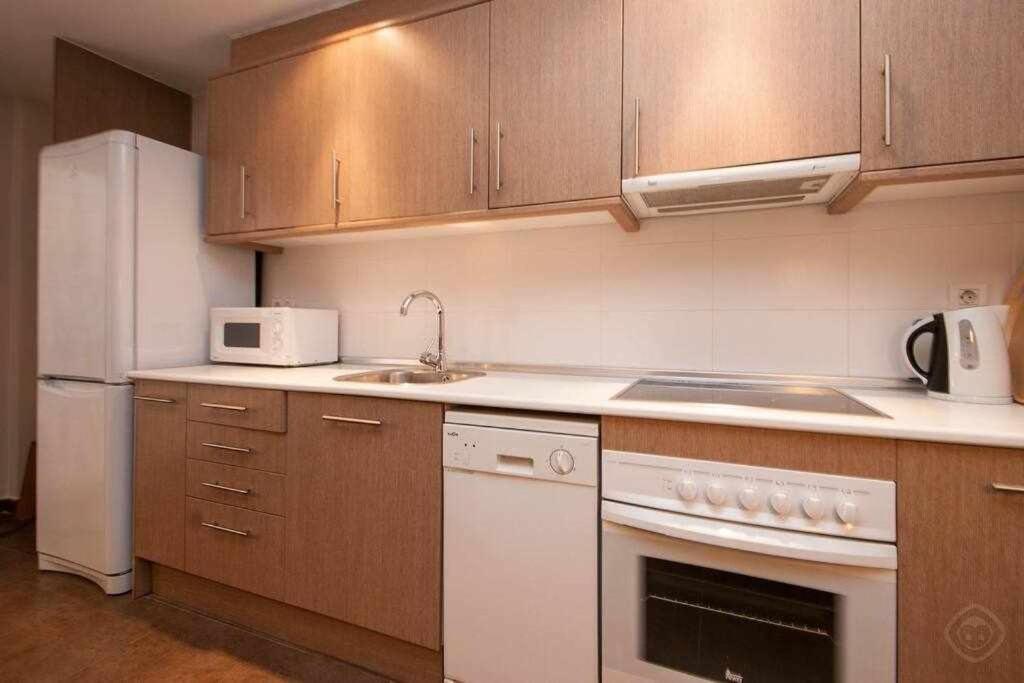 Port VII Apt Centrico Acogedor W Balcon 23 Барселона Екстериор снимка