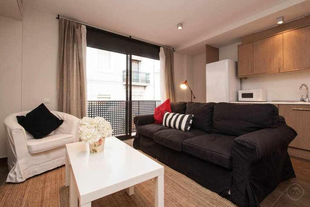 Port VII Apt Centrico Acogedor W Balcon 23 Барселона Екстериор снимка